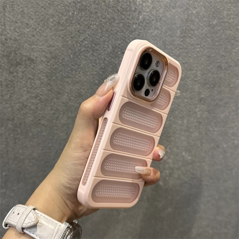 💥( iPhone 16 is coming ! )Limited Time 50% OFF💥Breathable Phone Case with Cooling Ports for iPhone 16-13 Series