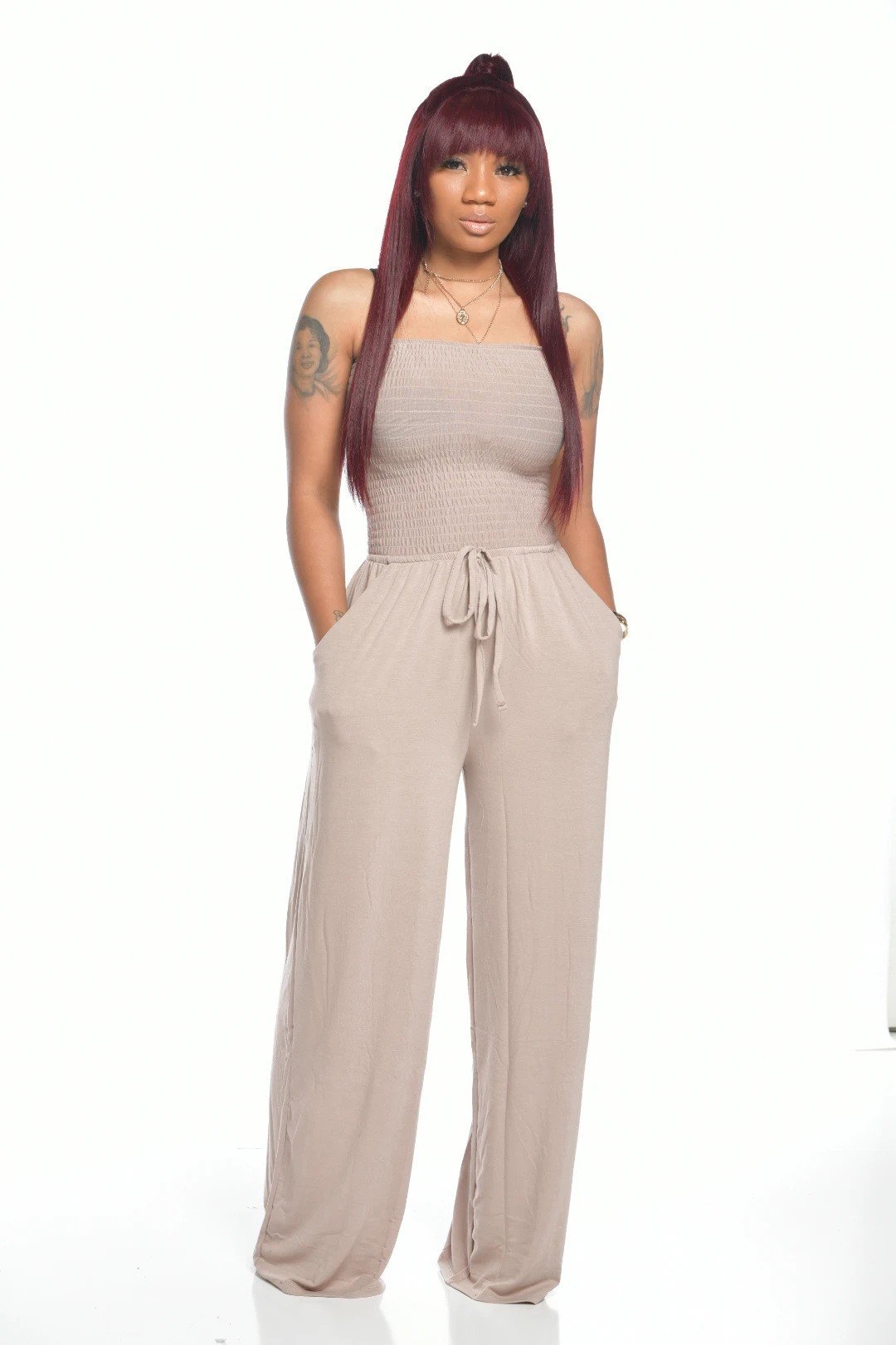 🎁The fashion trend of 2023 continues to hit in 2024💖The latest off-shoulder waist jumpsuit💖