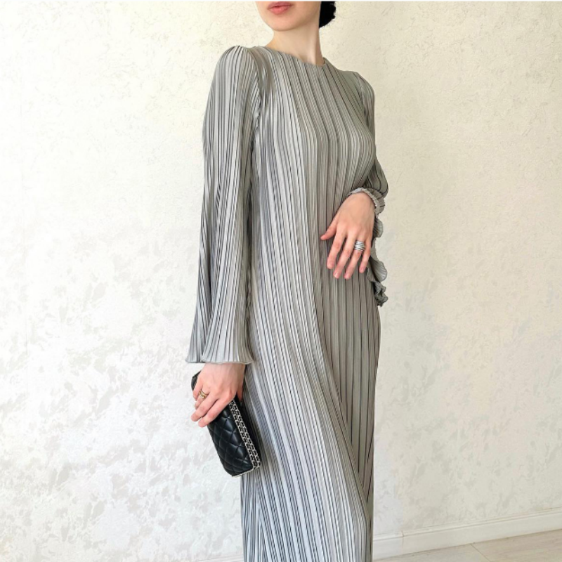 New Elegant Flare Sleeves Dress - Timeless & Flattering