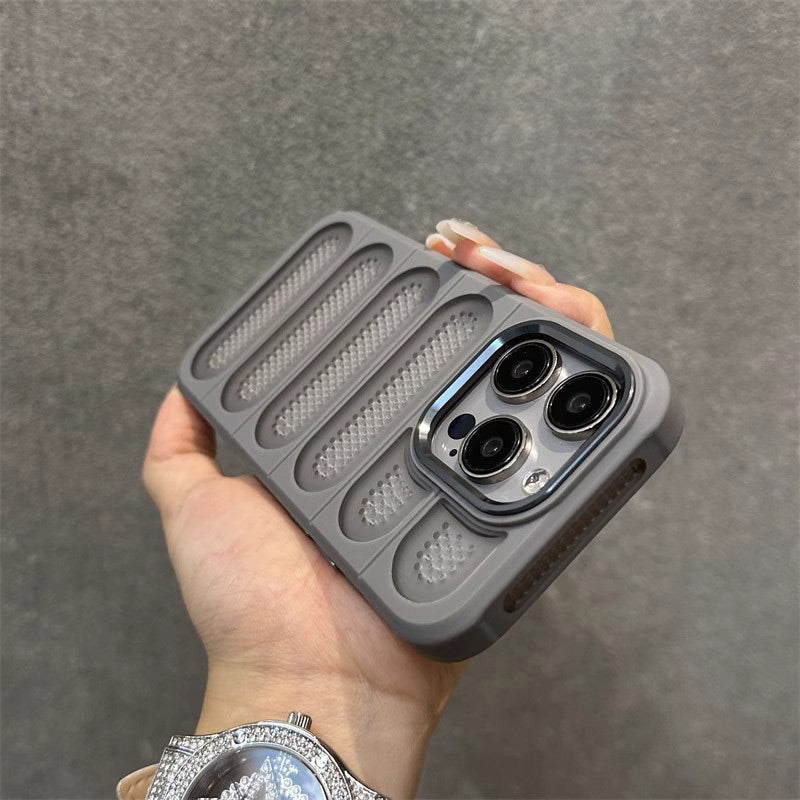 💥( iPhone 16 is coming ! )Limited Time 50% OFF💥Breathable  Phone Case with Cooling Ports for iPhone 16-13 Series