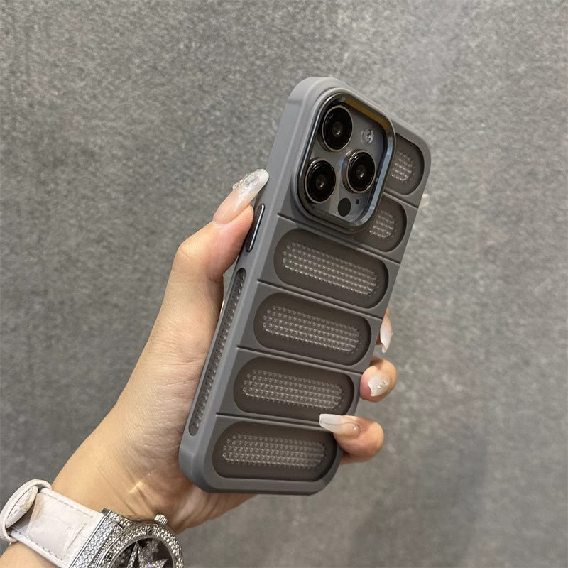 💥( iPhone 16 is coming ! )Limited Time 50% OFF💥Breathable  Phone Case with Cooling Ports for iPhone 16-13 Series