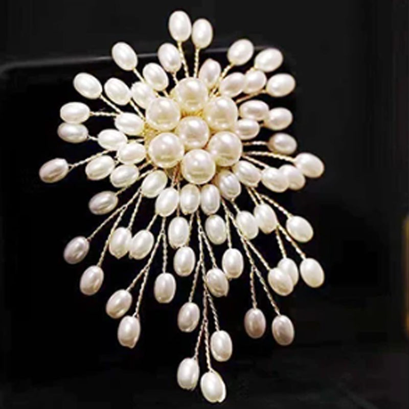 ✨Ladies' high-end exquisite handmade pearl brooch（50% OFF）