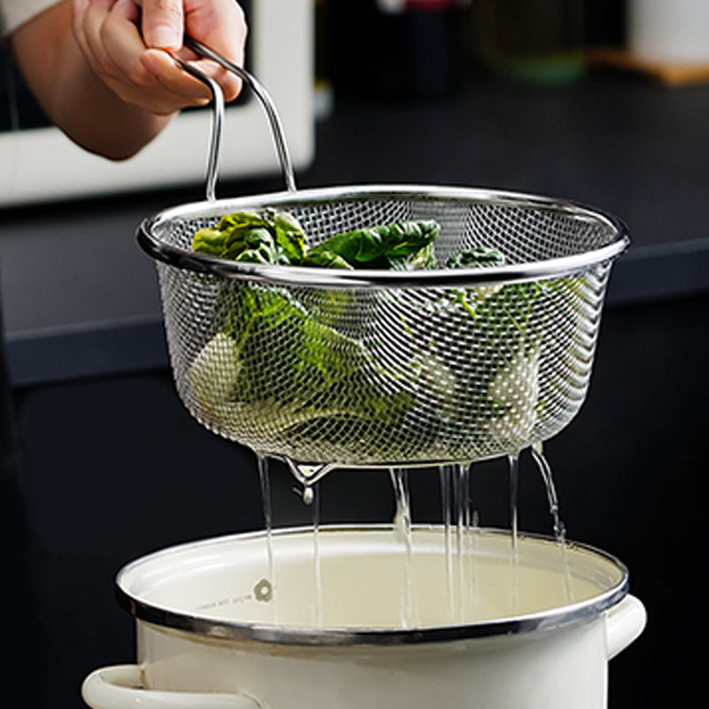 🎉 2026 Sale — Over 36,000 Sold! 💞 Handheld Steel Sieve – No Rust, No Splatter 🍲