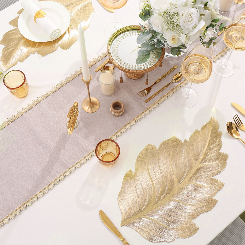 3D Gold-Embossed Leaf Placemat – Heat-Resistant & Non-Slip