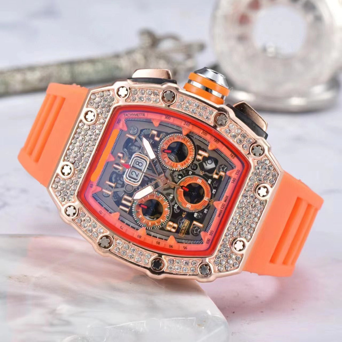 ⌚ LIMITED-TIME 50% OFF! ✨ Luxury Men's Tonneau-Shaped Watch – Rhinestone, Sleek, Bold 🪩