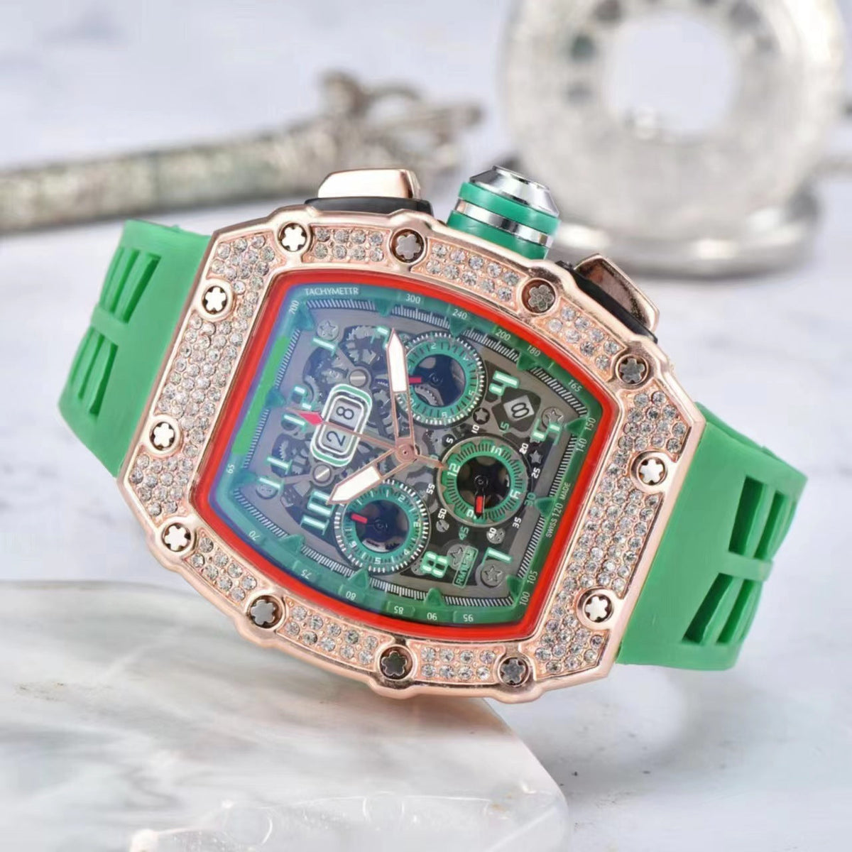 ⌚ LIMITED-TIME 50% OFF! ✨ Luxury Men's Tonneau-Shaped Watch – Rhinestone, Sleek, Bold 🪩