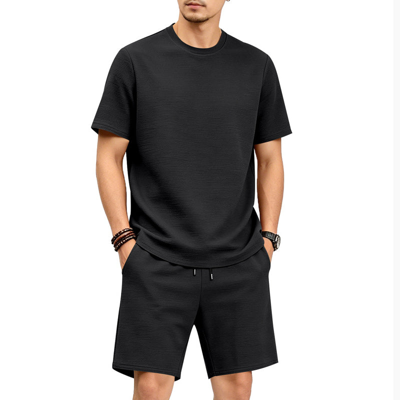 Men’s Solid Color Short Sleeve Crewneck Outfit