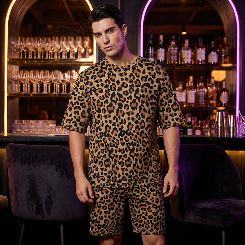 Men's Stylish Leopard Print Short-Sleeve Top & Shorts Set