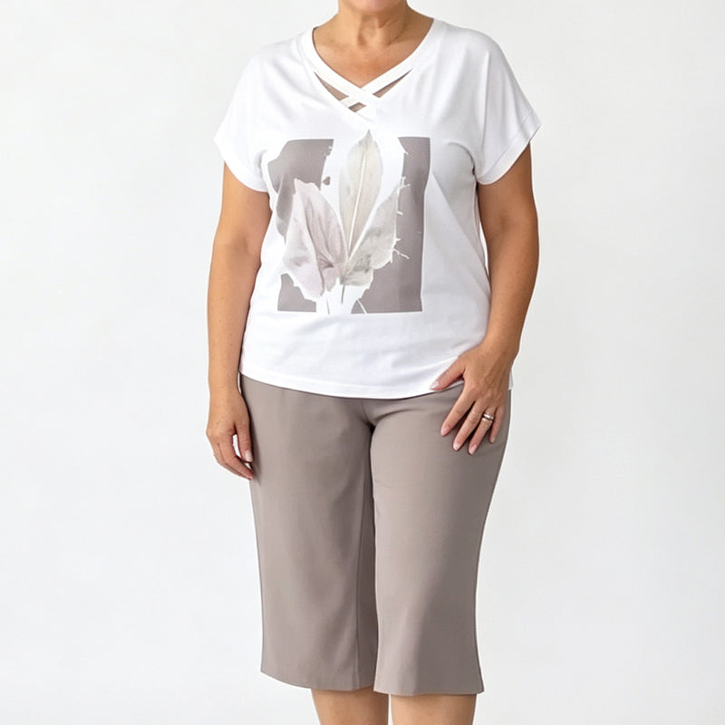 🎉 LIMITED TIME 50% OFF! 🌸 Women Casual Two Piece Set V-Neck Tee and Cropped Pants – Relaxed Fit & Premium Skin-Friendly Fabric ✨