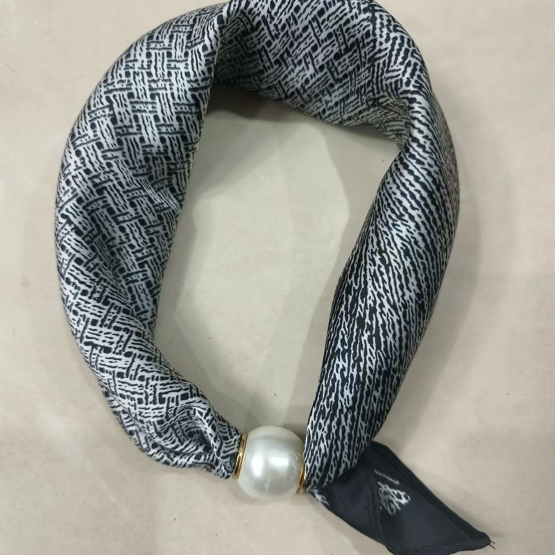 No-Tie Magnetic Pearl Clasp Soft Scarf💟Everyday Versatile Pieces