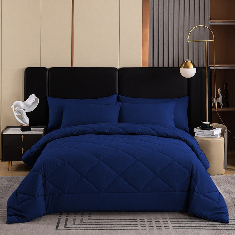 🛏️ Stop waking up cold and tangled — this 3-piece quilted set stays fluffy, breathes all season, and makes your bed look like it belongs in a hotel. 🏨