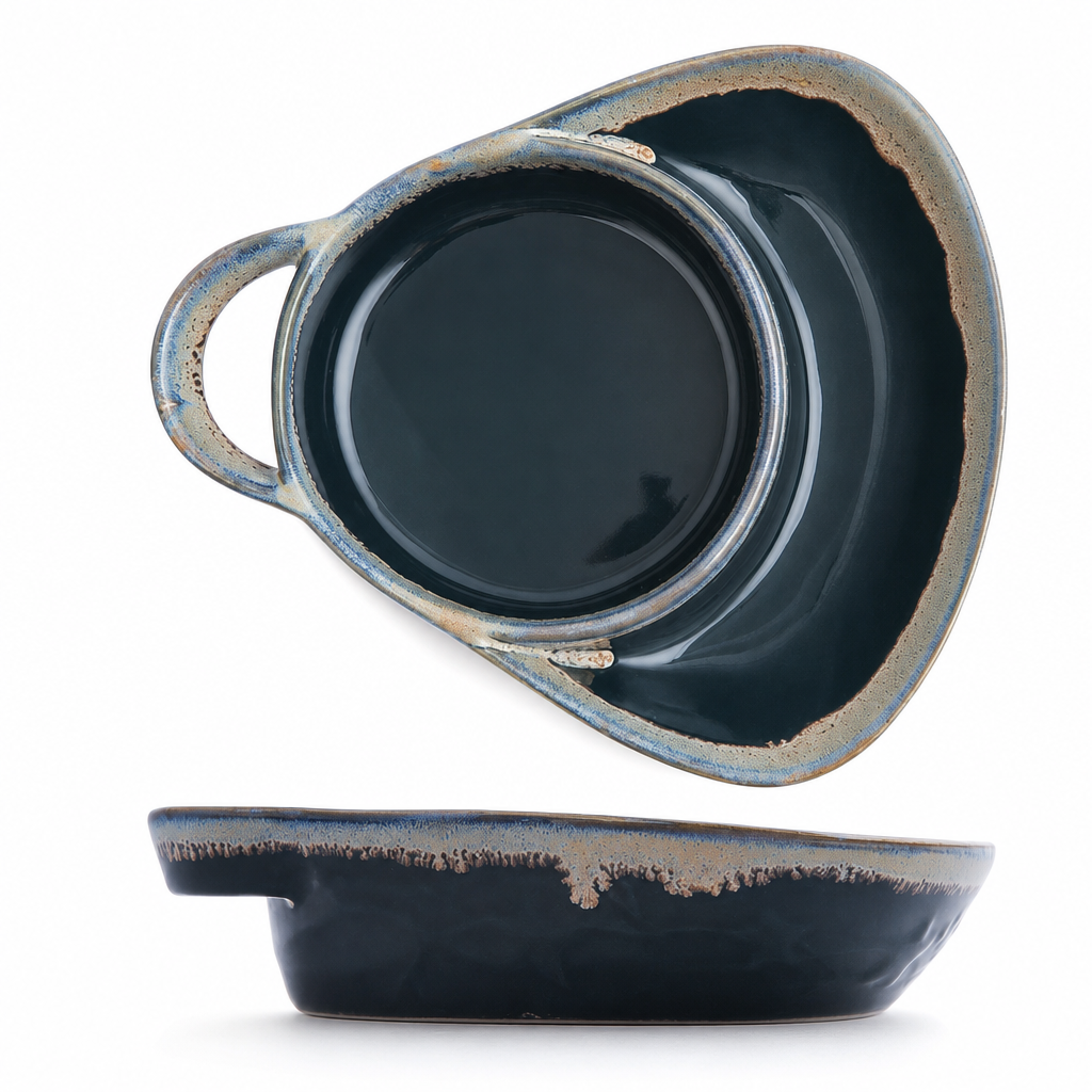 🍲🫳Retro-Embossed Ceramic Divided Baking Dish |Thick Premium Clay, Oven-, Microwave-, and Dishwasher-Safe🧀